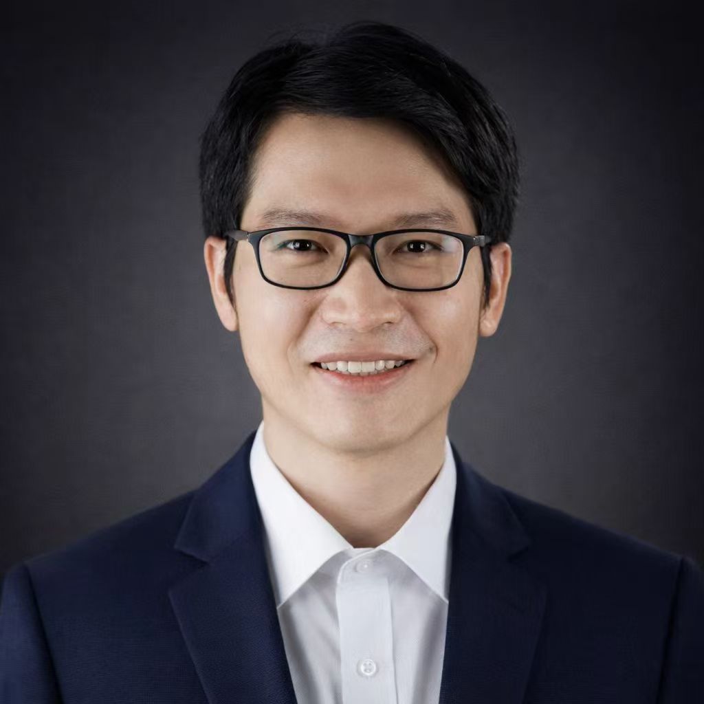 Portrait of Joey Tianyi Zhou